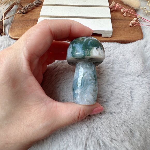 Moss Agate Mushroom Carving - Picture 7 of 8